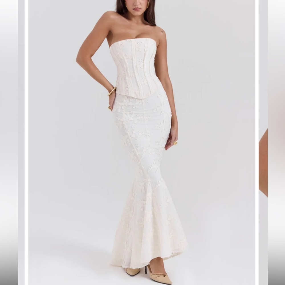 Two piece set